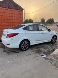 اكسنت خليجي فول بيها ثلاث قطع صبغ 2016 رقم كربلاء انكليزي محرك 1600 ال...