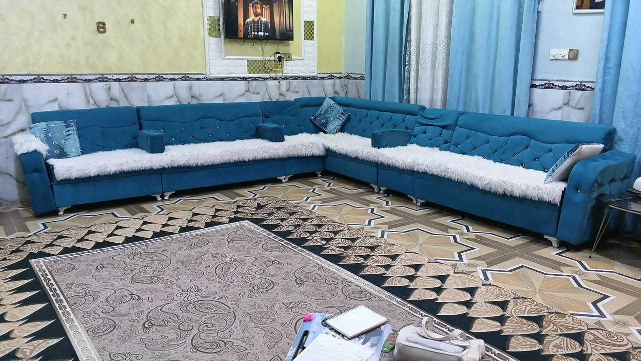 خمس قنفات كبار وخمسه كراسي وقطعين ابو نفرين على شكل حرف ايل


**إذا كنت صاحب هذا الإعلان وتريد حذفه لأي سبب، رجاءا أرسل رسالة إلى الدعم الفني**