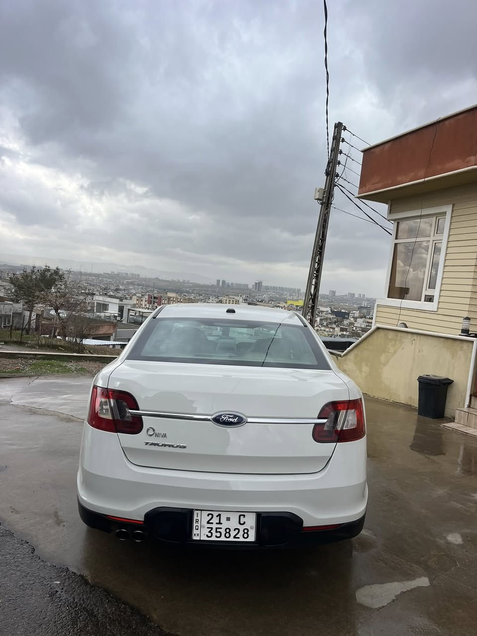 السلام عليكم ورحمة الله فورد تورس موديل 12 خليجي بدون صبغ كلين حته دعاميه بشرط. كير مكينه بل كارتون بدون ربع مصرف سنويه كله جديد وكال تحويل خادم 
صدر خلفي امامي ربع ما بيه  بشرط 
سونر موجود ماشيه 160 
مكان السياره سليمانيه 
السعر 112  ما متوجت عل نت 
***********
***********
