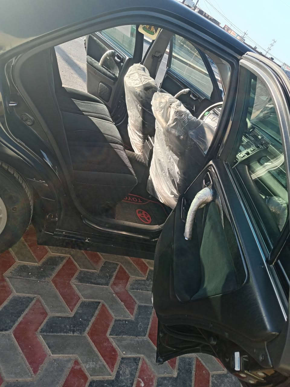 سلام عليكم شباب أبو تاج ملكه 2002 أدوات بيها بس ارقام بدون وكاله
ام عيون 1دكمه عمياء كصه جنطه فقط شغل نجف سياره فقط كص لا ضربه ولا صبغ محرك D_4صغير سياره على أيدي وجاهزه على آخر حبايه ترايك وين ما يعجبك مكان سياره ميسان مركز المدينة سعرها 40 وبيها مجال ***********
