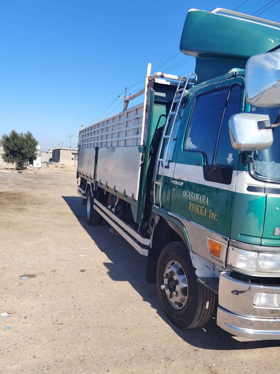 هينو للبيع طول سته وربع بلادي محرك 80 مال فولكن سياره بسمي تحويل ثاني يوم او وكاله قماره مال انكر
***********
