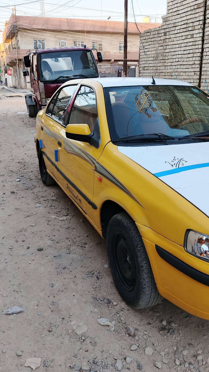 سلام عليكم سمند للبيع موديل ٢٠٠٩ نضيفه محرك وكير فرنسي لا تنقيص ولا تبخير / تبريد ثلح تخم تاير جديد صدر جديد كهربئيات كلها شغاله سياره بلاديه  مصفره هيئه وغرامات هزه جديده رقمها انكليزي بغداد سياره بسمي / سعرها ٢٩ بيها مجال ولاحد يكسر بسعرها سياره مال بيت ممشتغل بيها مكاني الشعب حي إور ***********
