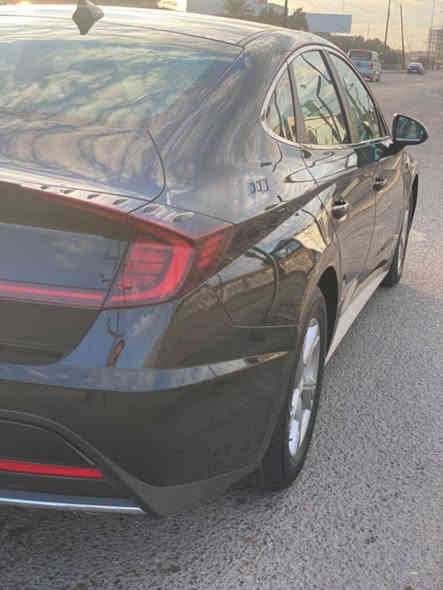 سلام عليكم 
سوناتا للبيع 2021 
نص فول حادثه جاملغ وبنيد 
السياره نضيفه 
السعر ب160 وبيهه مجال 
***********
***********
