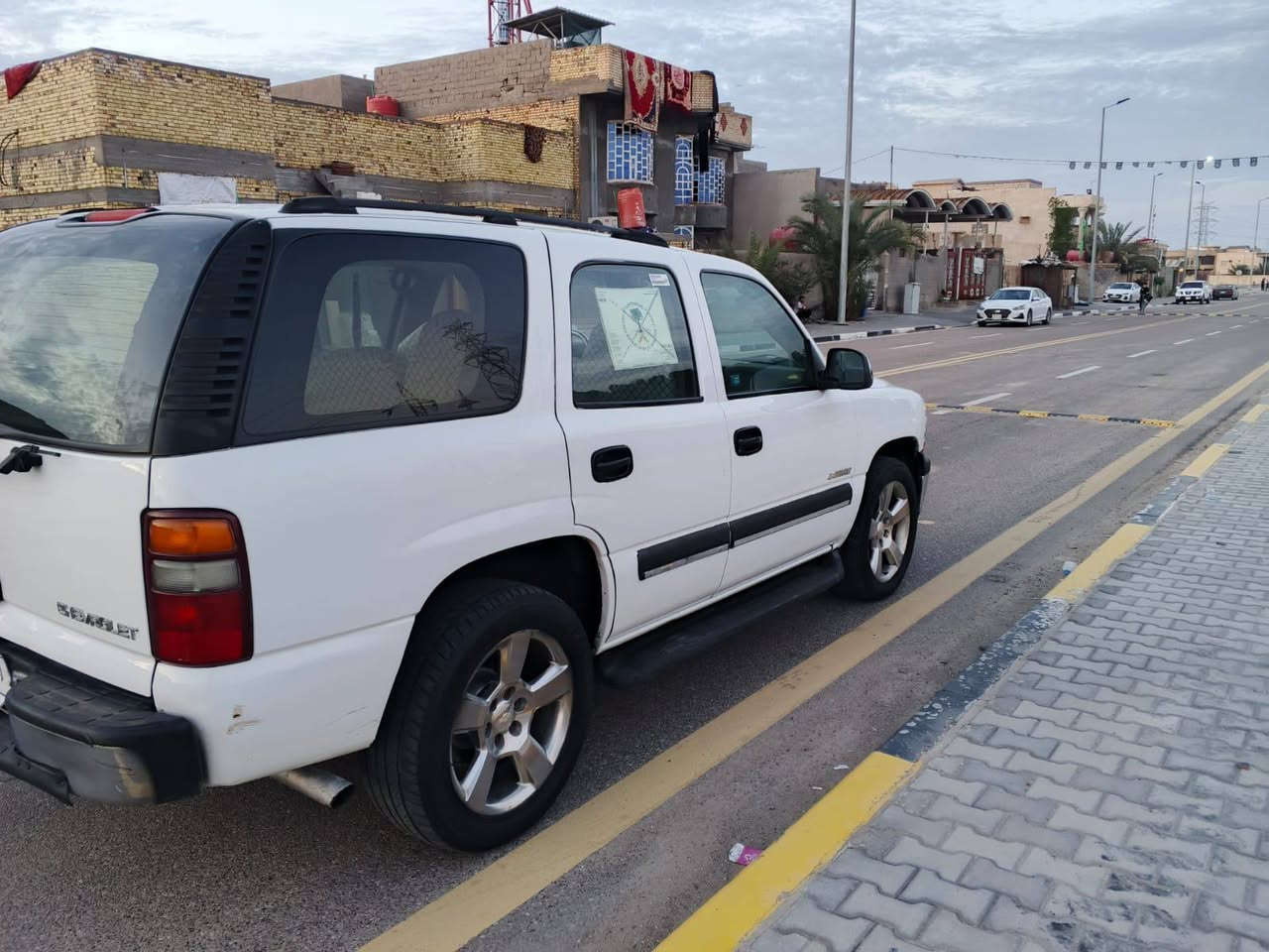 تاهو بترة الفينية موديل ٢٠٠٥ السيارة ادوات متومة سليمانية بدون كصة السيارة جديدة للبيع او مراوس السعر {٦٠}مكاني البصرة  الشراي يتصل ***********
