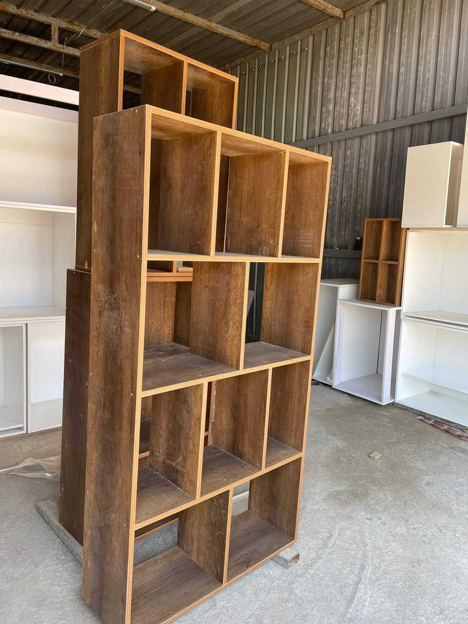 السلام عليكم الى اصحاب المعامل والمعارض والشركات
عمل كابينات مطابخ mdf وفوم وبلايوود 
لوح تركي 18 ملم [صيني ايراني ما اشتغل]
ثقيل وظهر 5 ملم وجهين
تجهيز مطابخ تركية واسبانية وايطالية
عمل فاترينات للصيدليات والكوزمتك 
عمل كناتير وغرف نوم  
بأسعار مناسبة وتجهيز بفتره قياسية
نضافة ودقة
يتوفر خدمة توصيل لجميع محافظات العراق🇮🇶
للأستفسار المراسلة او الاتصال 
العمل بالنقد فقط✅
***********✅
