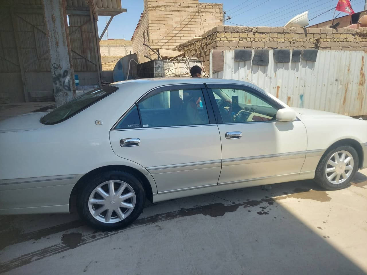 كراون ملكه 2003
رقم ذي قار (بسمي) سنويه لل 27 
تحويل ثاني يوم 
دخول جديد قرار 48 جديده كلش 
مكفوله ضربه معجون صبغ كفاله عامه 
سياره جاهزه كير ومكينه وحداديه 
وتخم تاير السياره دكمتين برده خلفيه
مكينه دي فور الزغير الاقتصاديه 
شاصي 71 سياره جاهزه مانقصهه 
برغي السياره احلى من الصور 
مكاني ذي قار سوق الشيوخ
السعر 145 وبيها مجال بسيط
***********
