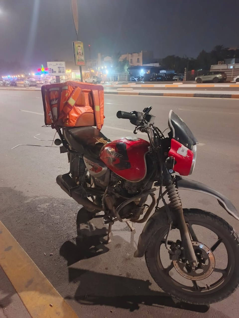 سلام عليكم دراجه بوكسر جبلي مديل 2024  مرقم سنويه مجفته تجفيت شركه يرادله ترتيبات خفيفه عوزه بس واشر كازكيت وقبق زنجيل وباتري فقط دراجه مكينته خير من الله تشك الكاع شك
سعى مليونين 200 وبيه مجال حك النواقص  للاستفسار الاتصال على الرقم ***********
