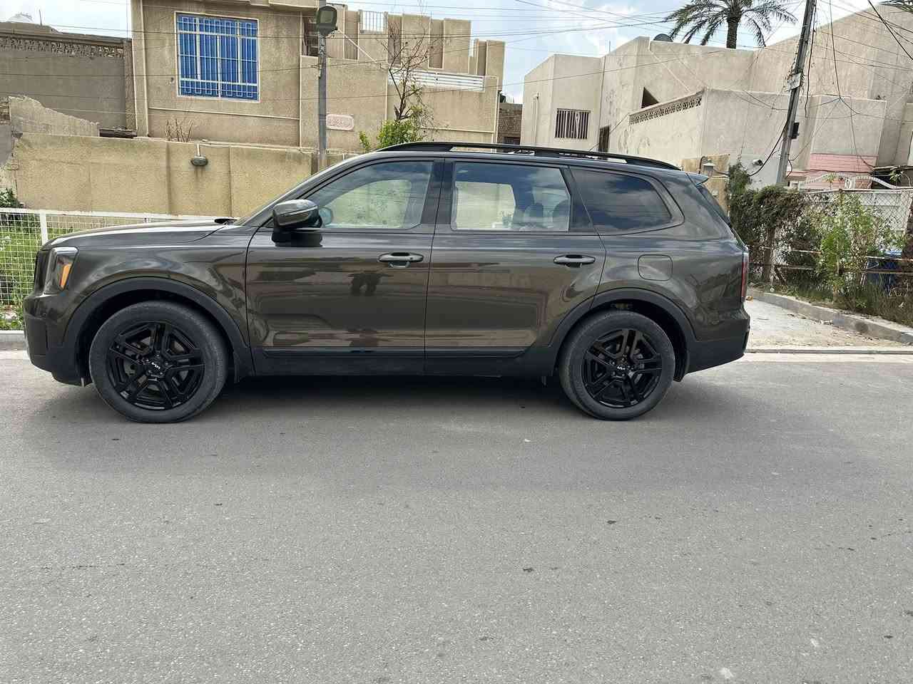 بسم الله الرحمن الرحيم 
سلام عليكم 
كيا تيلورايد موديل 24 دخول جديد كتاب شهداء وكله مضمونه تبدل بس بنيد  ودعميه فقط لون مميز ورقم مميز سيارف فول جديده معنه كلمه  سعر31$وبيهه مجل بغداد حي العامل رقم هاتف ***********
