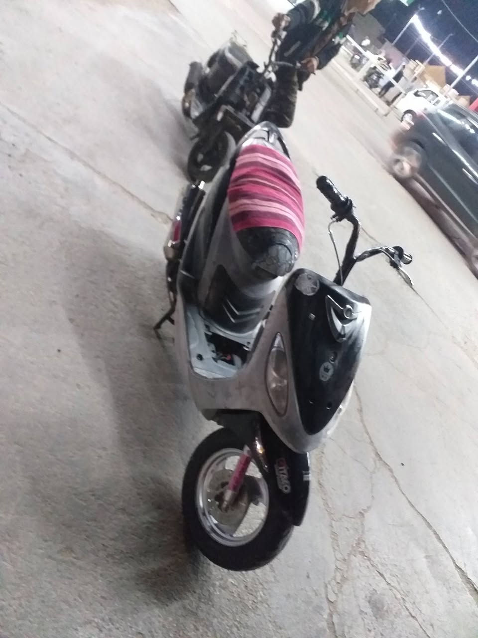 سلام عليكم دراجه ماكس منغولي للبيع الدراجه كامله مابيهه اي نقص السعر ٤٥٠ وبيهه مجال


**إذا كنت صاحب هذا الإعلان وتريد حذفه لأي سبب، رجاءا أرسل رسالة إلى الدعم الفني**