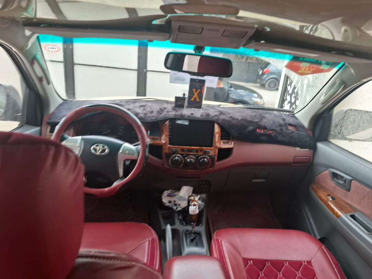 تويوتا هايلوكس 2014  شركة سيد نهرو 

سعر  240 $ وبيها مجال 

بدون صبغ بدون ضرر فقط بيها شبر بارد بالچاملغ سايق

گير و محرك ابشرط مامفتوح بدون صوت بدون بخار 

دينار مصرف مابيها سياره ماشيه 124 كيلو مه تر

سنويه جديد لل 2029 سنويه بسمي تحويل ثاني يوم

مكاني كركوك خابر و تدلل *********** كركوك, العراق
