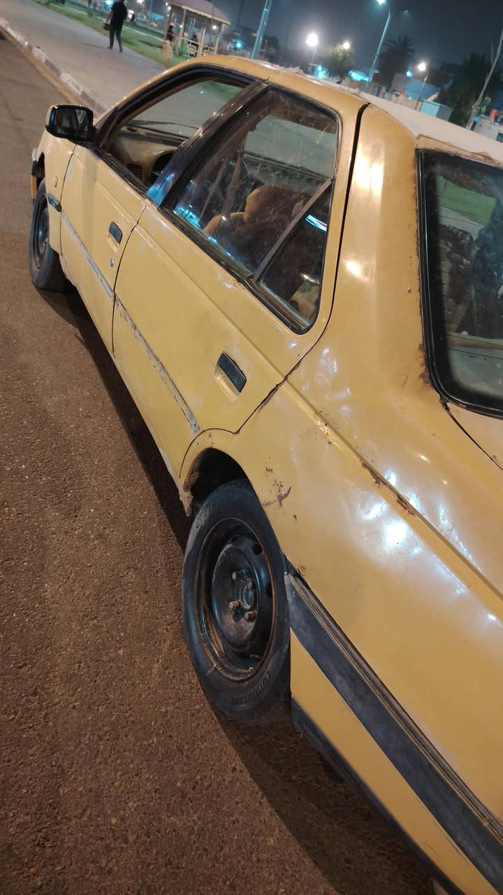 بيجو 405 مديل 2010 مكينه بيها بس جبنه كايمه لا تبخير ولا شي كير جديد تخم تاير بديها شوف عينك ابيع ومراوس مكاني القبله التواصل انتصال وتساب ***********
