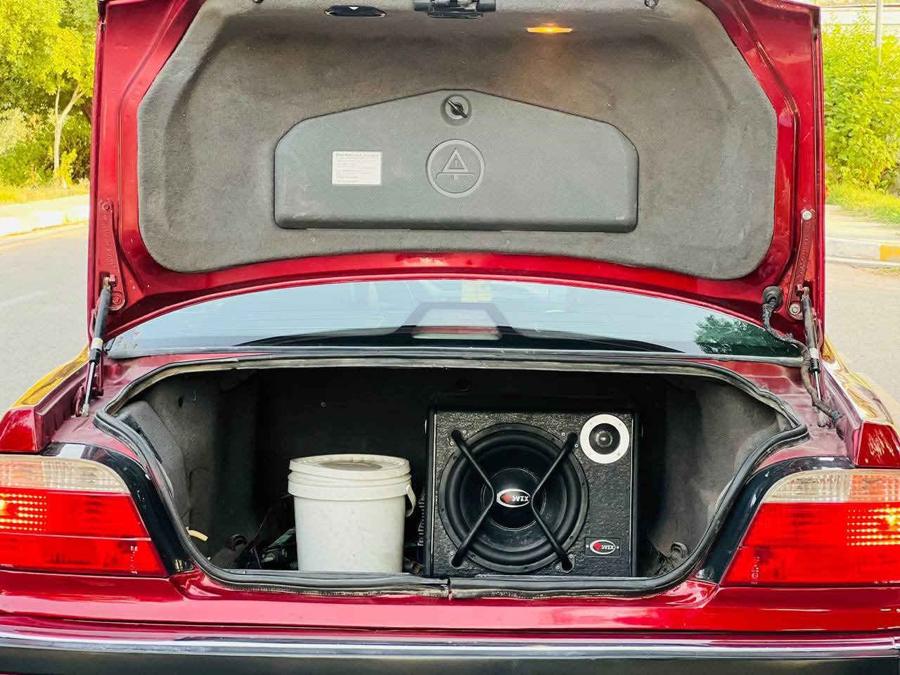 موديل 1995 محدثه 2000 فول عدا السلايت كير محرك تبريدكله جديد سنويه 31 رقم اربيل الجديدصدرخلفي ائمامي كله جديدتخم تايربعده بل ظمان باتري بعده بل ظمان كهربائيات كلها شغاله شاشه دمام سستم صوت سياره جاهزه على اخرحبايه ***********
