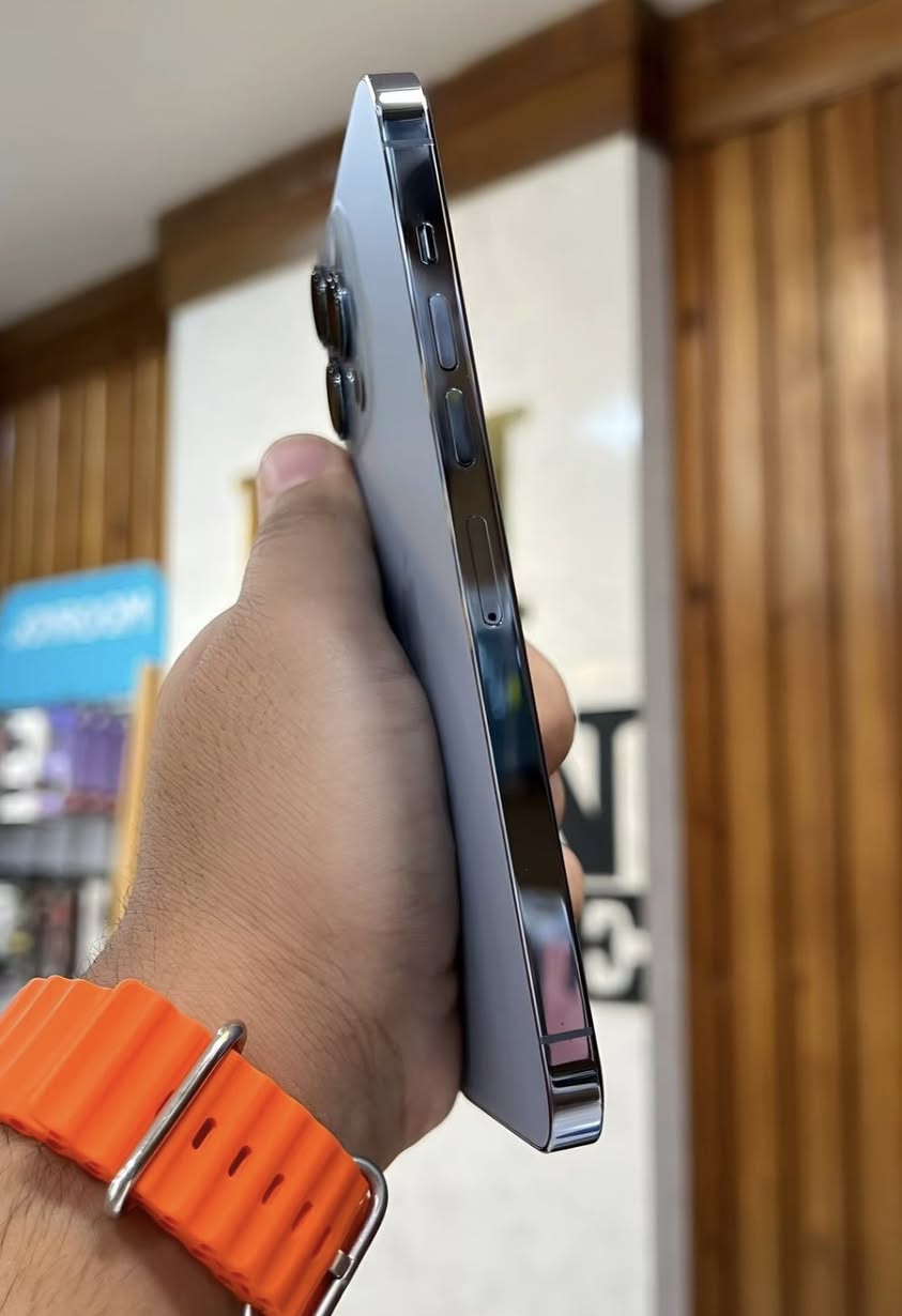 ايفون 📱 13برو ماكس للبيع مكفول من كلشي مامبدل بي ايشي ع فحص شرط شاحنته لاصليه سعر خاص وتدلل تواصل ع رقم وخاص متوفر واتساب 

‭٠٧٨٢ ٩٦٣ ٢٥٨٧‬
