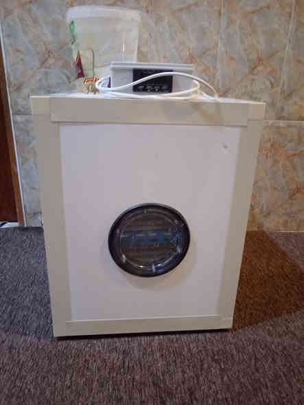 السلام عليكم 
تجهيز فقاسه فول اوتماتيك سعة 280بيضه البصرة قضاء المدينة لتواصل عبر الرقم *********** تصنيع وصيانة كافت احجام الفقاسات
