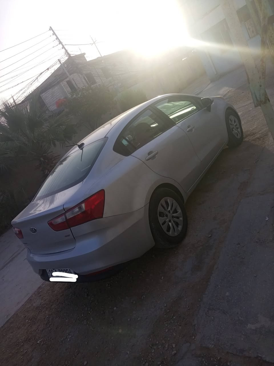 كيا ريو 2017 امريكي ماشية 67 رقم كربلاءدولي مكينة 1600  سنوية مجددة مكانها كربلاء حادثها قبق جنطة فقط بدون دواخل السيارة جديدة بمعنى الكلمة السعر 100الشراي يتصل ***********
