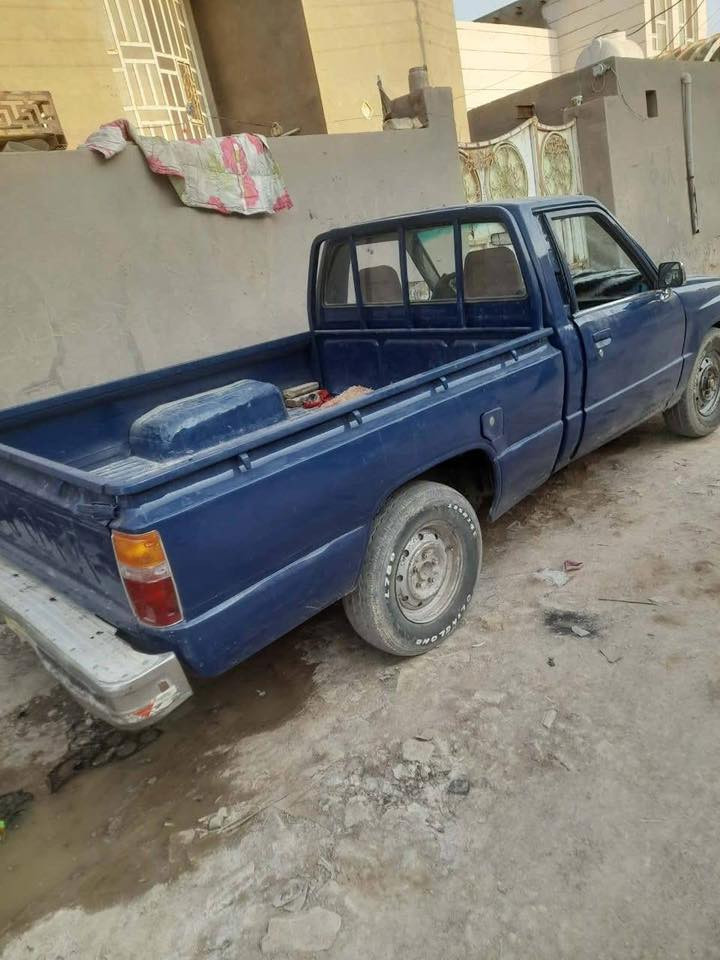 بيكم 85مكينه كايمه  كهربائيات كلهه شغاله باتري تايرات جديد لا بيها ضربه ولاكلبه رقم بابل اصفر سنويه ساقطه  مكاني البصرة 20وبيها مجال لطيبين اتصل وبخدمتك ***********
