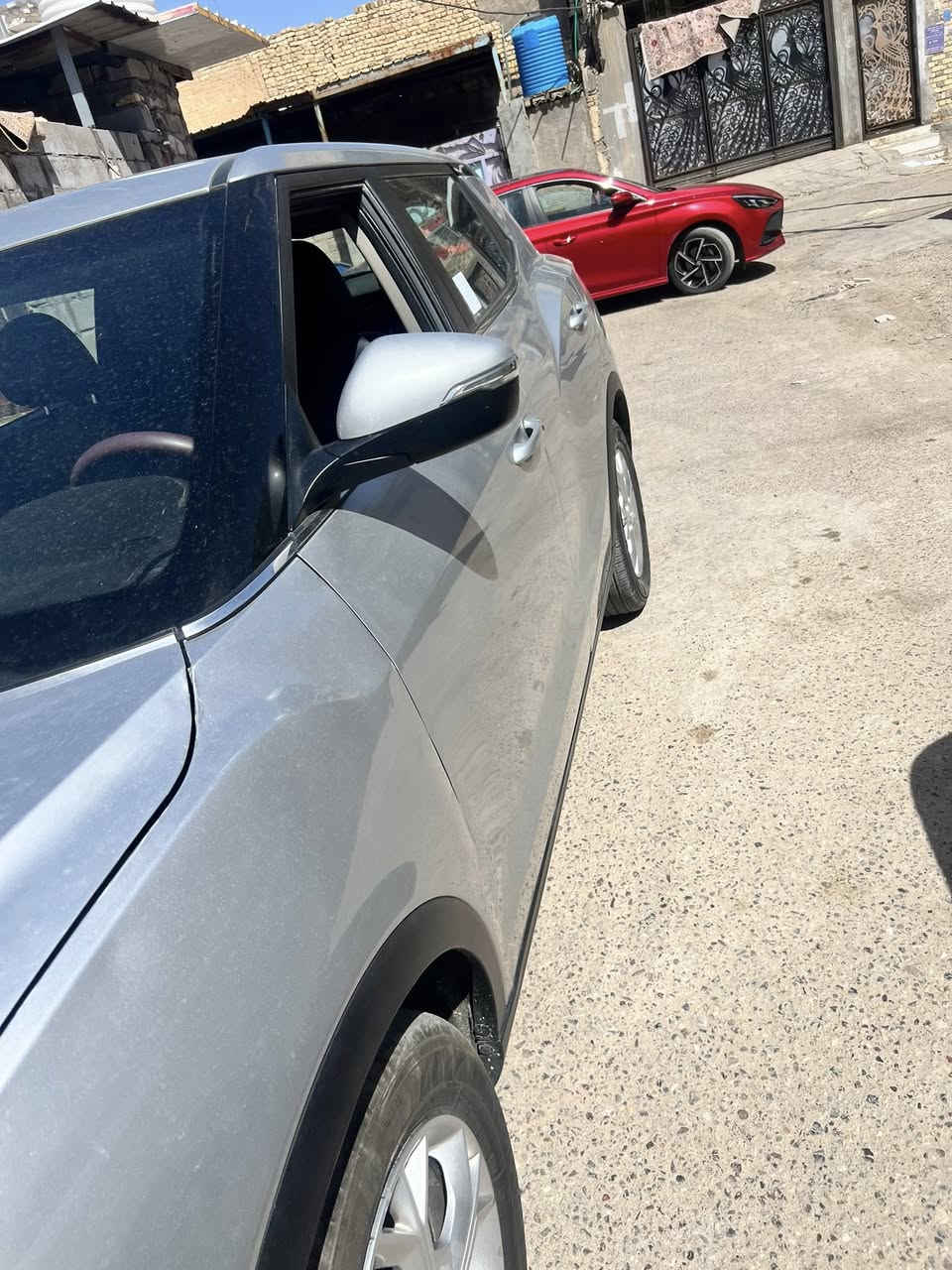 السلام عليكم تيفولي موديل ٢٠٢٢ كوري اصل سيارة جديدة جدا مكفوله عدا.  البنيد وجاملغ. امامي مبدل. ودعاميه       السياره رقم  البصره        بالبصرة مكان السياره بصره للإستفسار أكثر الاتصال ع الرقم ٠***********ملاحظه السعر ١١٥ ورقه بيها مجال بسيط
