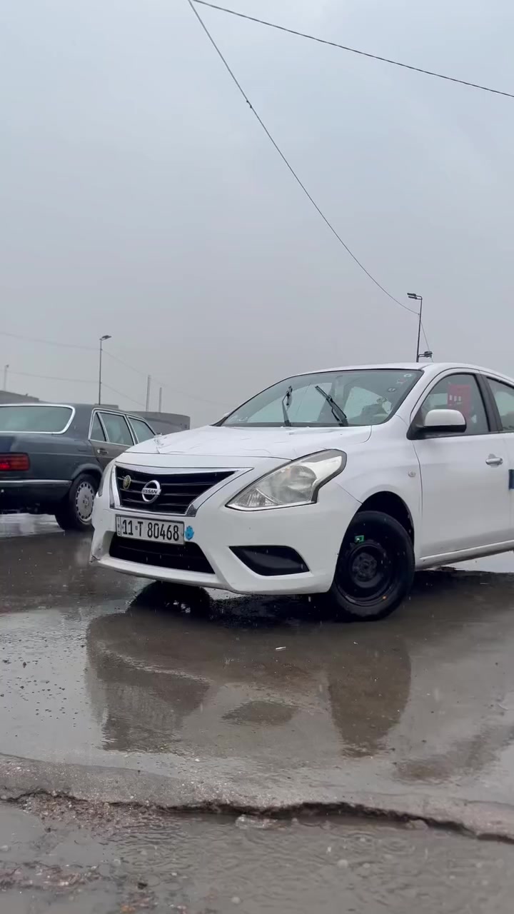 2018 هندي ، ماشيه114 ، هذه سونارهه ما بيهه قطره صبغ ، 105 وبيهه مجال كلش قليل *********** 
***********
مكان بغداد شارع فلسطين
