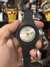 كاسيو جي شوك • غير شغال • ظهر مكشوف