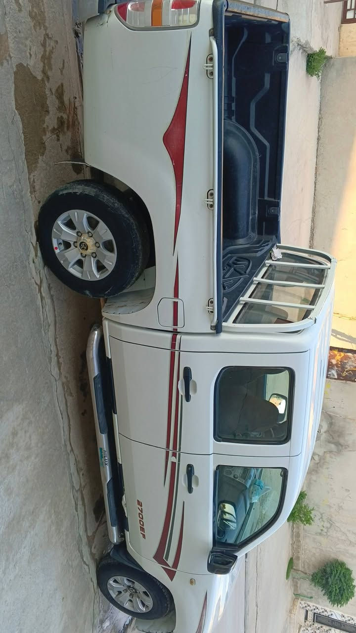 مازدا
موديل2007
رقم نينوى ب اسمي 
بي كاوبون جديد 
ما بي صبغ بس شبرين 
السعر 95وبي مجال 
***********📞
