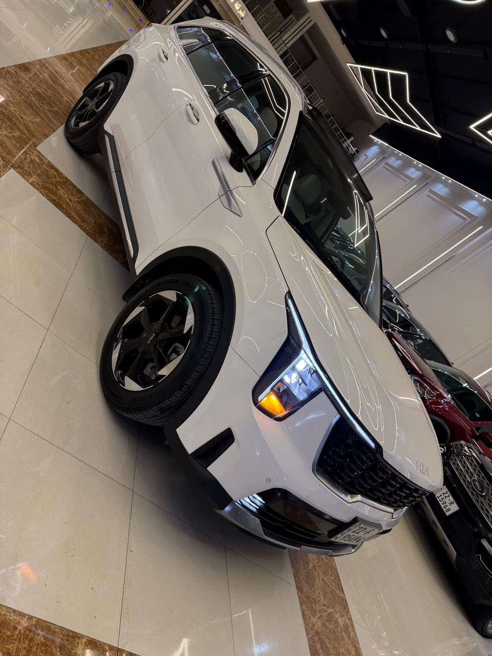 السلام عليكم 
سورنتو موديل 2024 

السياره 7 راكب بعد بضمان الشركه

فول موصفات مكفوله كفاله عامه من كلشي

مكان السياره اربيل كنجان ستي عدنه نضام مراوس وبيع

***********وتساب وتصاب
