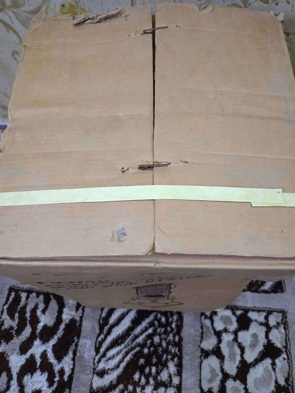 صوبه نفطيه فوجيكا سامسونج استيراد المنشاة العراقية للتجارة إنتاج الثمانينيات جديده  لوك غير مستخدمه


**إذا كنت صاحب هذا الإعلان وتريد حذفه لأي سبب، رجاءا أرسل رسالة إلى الدعم الفني**