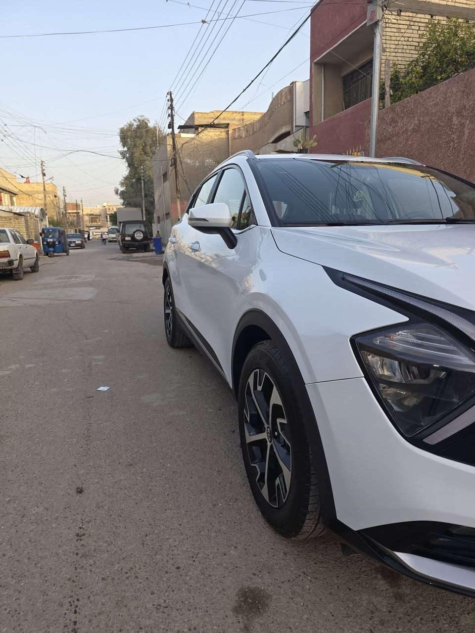 السلام عليكم شباب
سبورتج خليجي للبيع موديل ٢٤ بيضة رقمها اربيل تريد تحويل او وكالة فول عدا البانوراما قمارتها حديد شاشة جبيرة بصمة كامرة حساسات تشغيل عن بعد ماشيه ٤١الف محرك ٢٠٠٠ دوش المرغوب مكفوله عده كارت كد صبع بلجاملغ موضح بلصور سيارة جاهزة مناقصها شي تبريد ثلج باتري جديد تخم تاير جديد مكانها الشعب 
السعر ٢٢٠ وبيه مجال 
0770 176 6339
