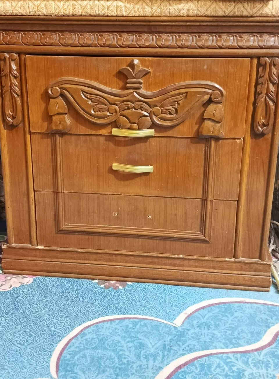السلام عليكم غرفه اخشاب صاج تفصال مو سوكيه... للبيع سعر مليون وبيهه مجال


**إذا كنت صاحب هذا الإعلان وتريد حذفه لأي سبب، رجاءا أرسل رسالة إلى الدعم الفني**
