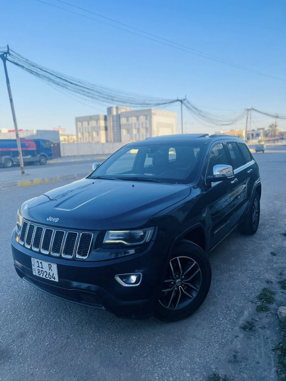 رمضان كريم عليكم للبيع او مراوس جيب موديل 14 فول مواصفات محرك 3600 حادثة خشم الجاملغ والبنيد وهنا بل عراق بية الباب الخلفي صبغ والبارد بدون دواخل صور الحادث والسونار بل منشور السيارة جاهزة السعر 180 الشراي يتصل وبي خير ويدلل مكاني كربلاء ***********
