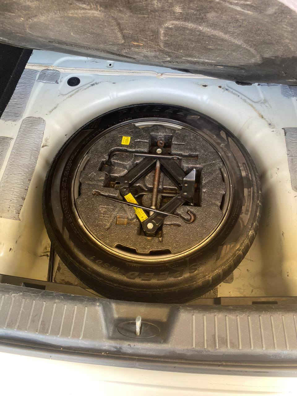 سوناتا موديل ٢٠١٥ مواصفات فول تبريد قطعتين اشاير بل مري  مكفوله الشركه العامه تحكم استيرن مري شفط محرك 2400دوش بيها قطعتين بارد صغار كلش حافه وسونار وياها *********** مكانها الحله سياره مال جناي نضيفه بمعنى الكلمه محتاج ضرف وابيع اتصال فقط  سعر ١٤٨
