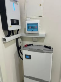 منظومات شمسية • بطاريات ليثيوم • بغداد