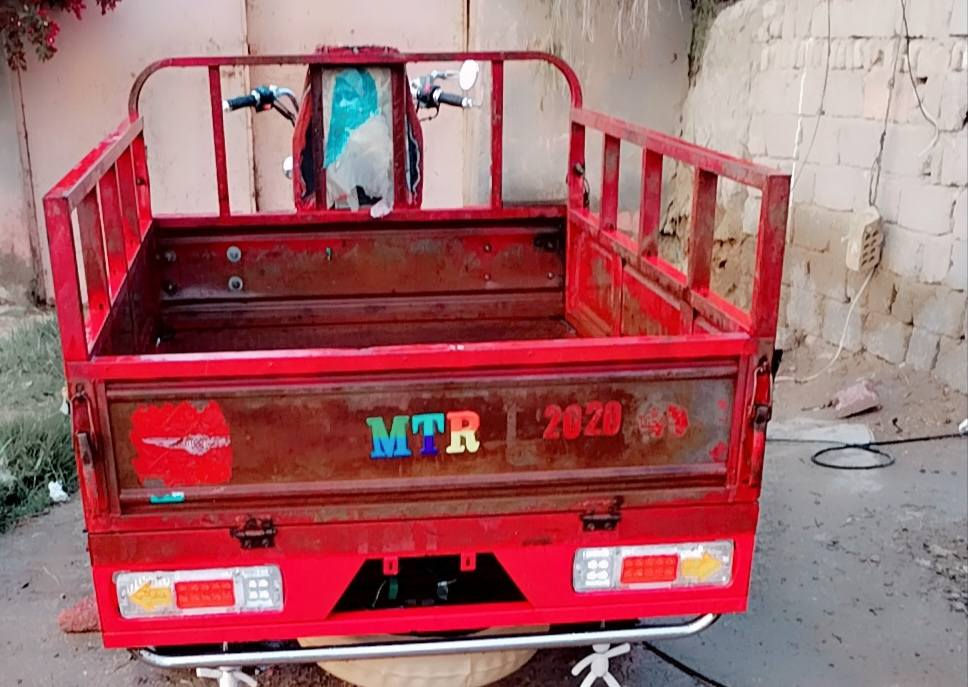 بدي مديل 2020 مراوس بدي حمر نضيف. جارد هاذه بدي مراوس بدي نضيف.
بدي فول نضافه


**إذا كنت صاحب هذا الإعلان وتريد حذفه لأي سبب، رجاءا أرسل رسالة إلى الدعم الفني**