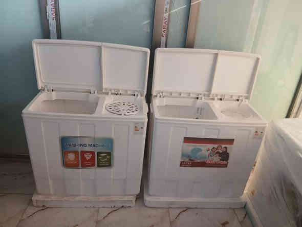 السلام عليكم 
غسالات هيتاشي جديد ضمان سنه حجم ٣٨ سعر ١٦٥ نهايته مكان بعقوبه شارع تحرير بهرز مجاور قاعات بيانو مقابيل مستشفى الحياه استفسار *********** يوجد خدمه توصيل
