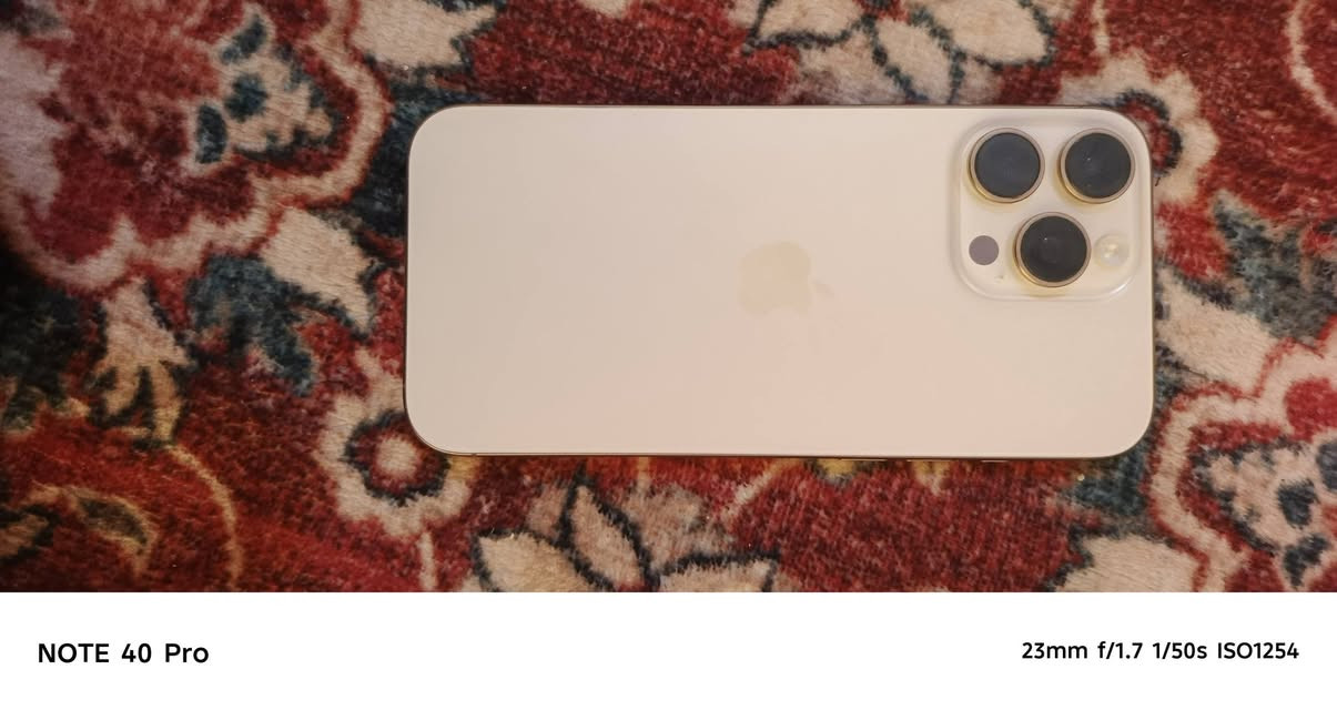 سلام عليكم ايفون 16 برو ماكس بطاريه 100 جهاز مستخدم قليل السعر مليون و550 وبي مجال قليل مو شراي لا تعبني ولا تعبك *********** واتساب
