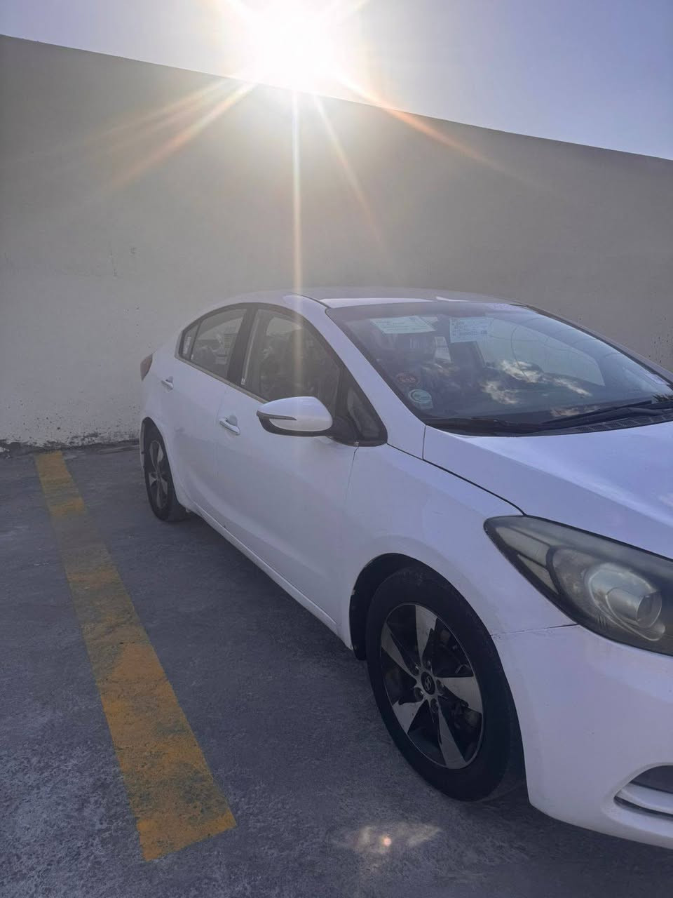 فورتي موديل ٢٠١٤ السيارة جاهزه من كلشي صدر امامي خلفي جدد مكينه كير مكفولات السيارة بيه ثلاث صبغ تخم تاير سياره جاهزه دينار متصرف عليه مكاني بغداد اتصال ☎️ فقط السعر93 رقم الهاتف ***********
