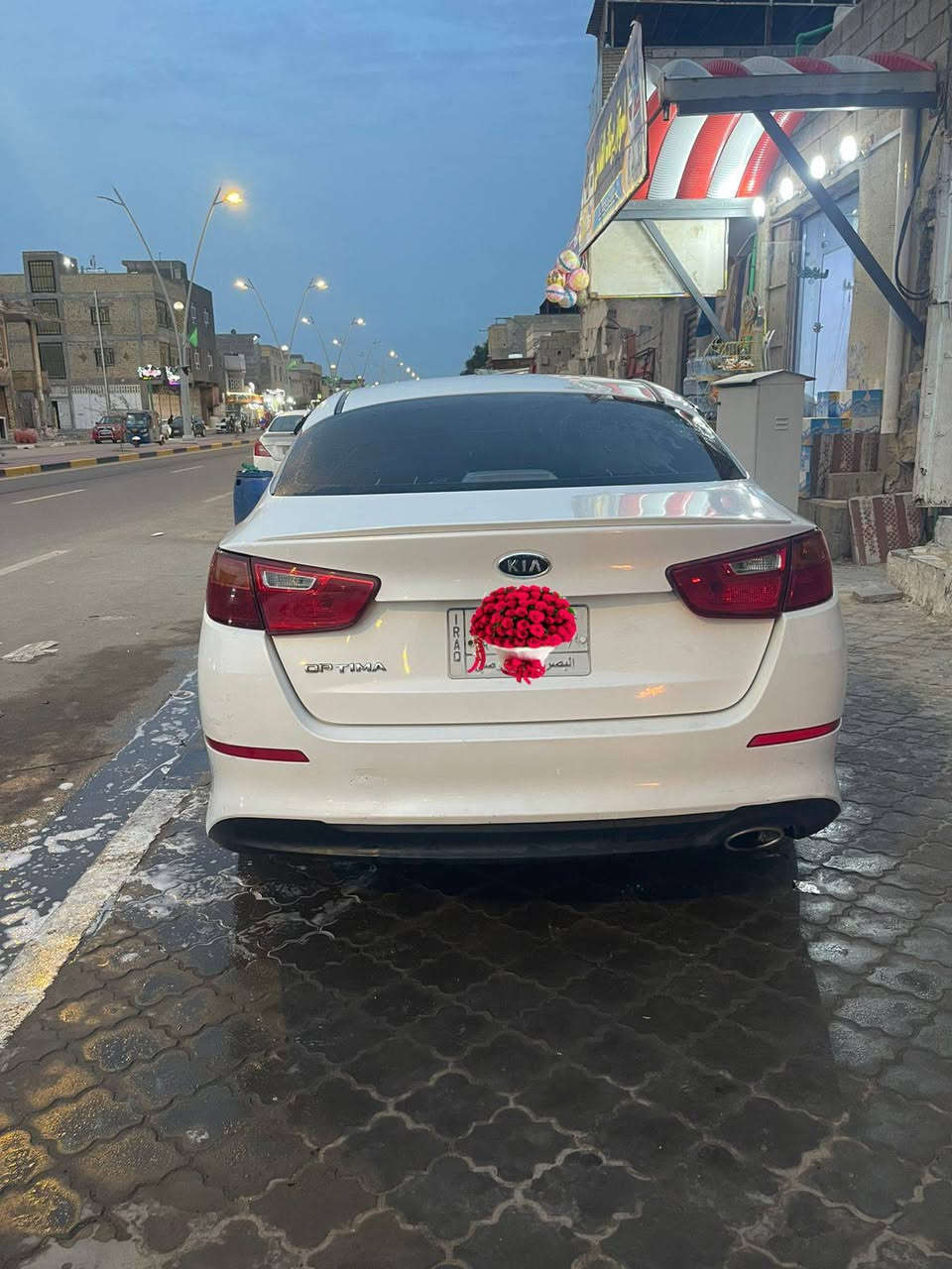 اوبتما مديل ٢٠١٤  خليجي رقم بصره
مكفوله من الحادث بيه رشات ٣ قطع بابين وجاملق بس بدون حادث جاهزه سياره 
*********** المكان البصره الحيانيه شارع السيد
