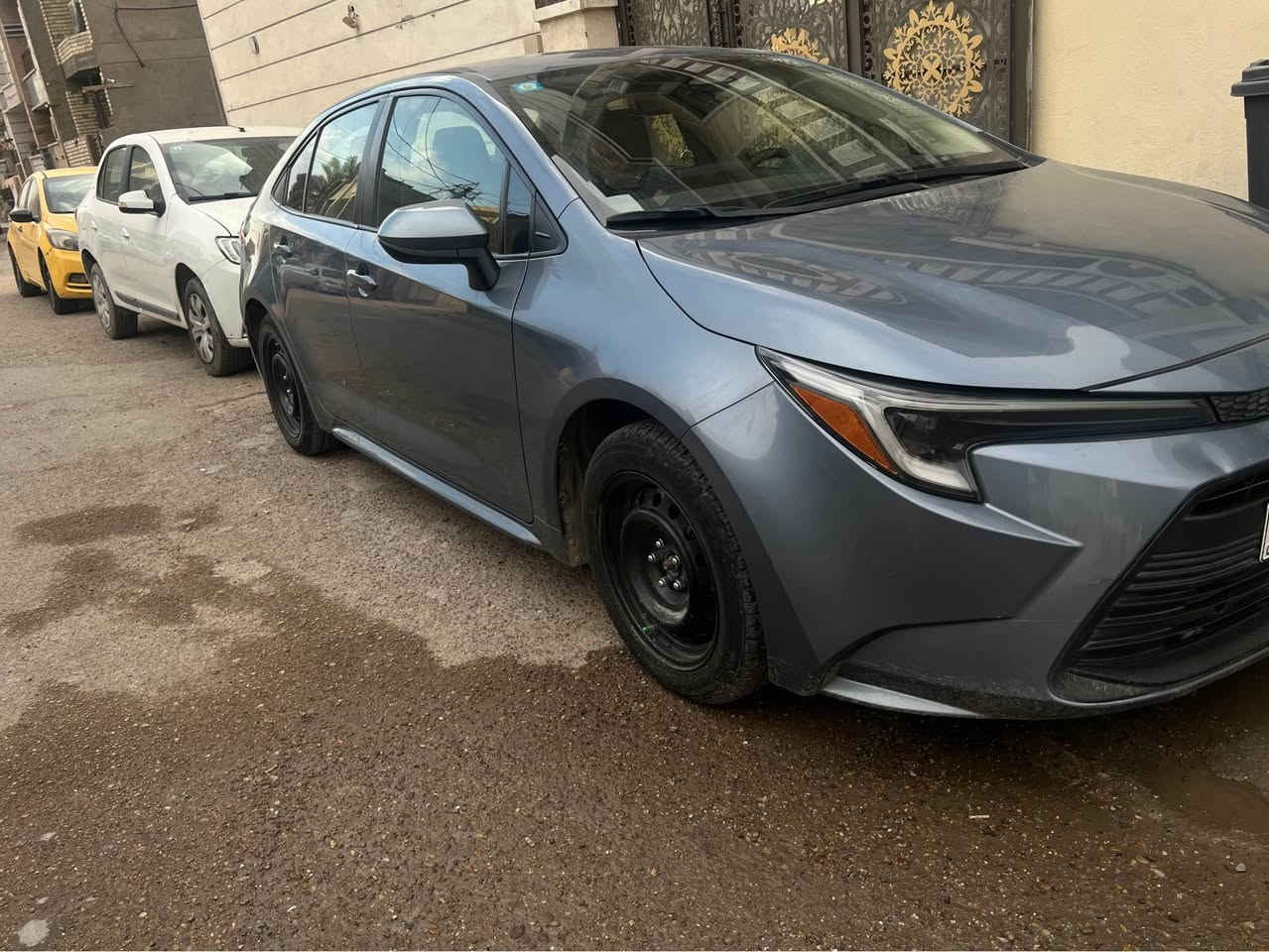 السلام عليكم كورلا هايبرد موديل 23حادث قبغ جنطه ومصلح نفسه وصبغ جاملغ خلفي  السياره جديده لوك جاهزه من كلشي ماشيه 78miمواصفات leمعروفه عارضها ب160وبيها مجال للاستفسار*********** بغداد, العراق
