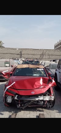 متاح كراون تفصيخ لون احمر الرقم///07706909772
