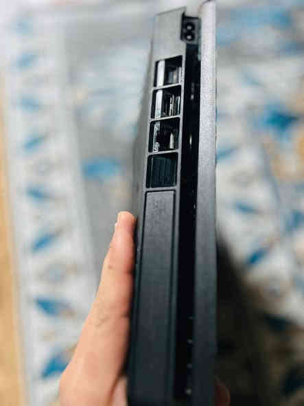 بلي فور سلم نص تيرا للبيع
لوك ستيكر ممفوتح ولا واصل تصليح جوستكين تجاريات 

مكاني جلولاء 

***********

سعر ١٥٠قفل
