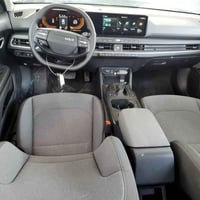 سيارة k4  فئة LX بالمواصفات المعروفة ضرر بسيط كما موضح بالصور لون فيلي...