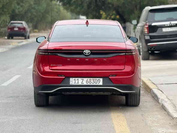 تويوتا  كراون 2024
مكينه هايبرد ٢٤٠٠  
ماشيه 25 الف مايل دخول جديد
رقم بغداد ب اسمي
(شاشه كبيره )
( وتدفئ كشنات امامي )
(كشنات كهرباء )
(لايت زينون ٤ عدسات الفوول  + حاجب)
(بصمه تشغيل وابواب )
(فور ويل )
(رادارات امامي+ خلفي )
(سستم صوت jbl )
(اوتو هولد )
الحادث بنيد فقط تبديل + جاملغ امامي تعديل 
باب خلف سايق مصبوغ 
***********
السعر المطلوب (270 )$ بيها مجال بسيط

