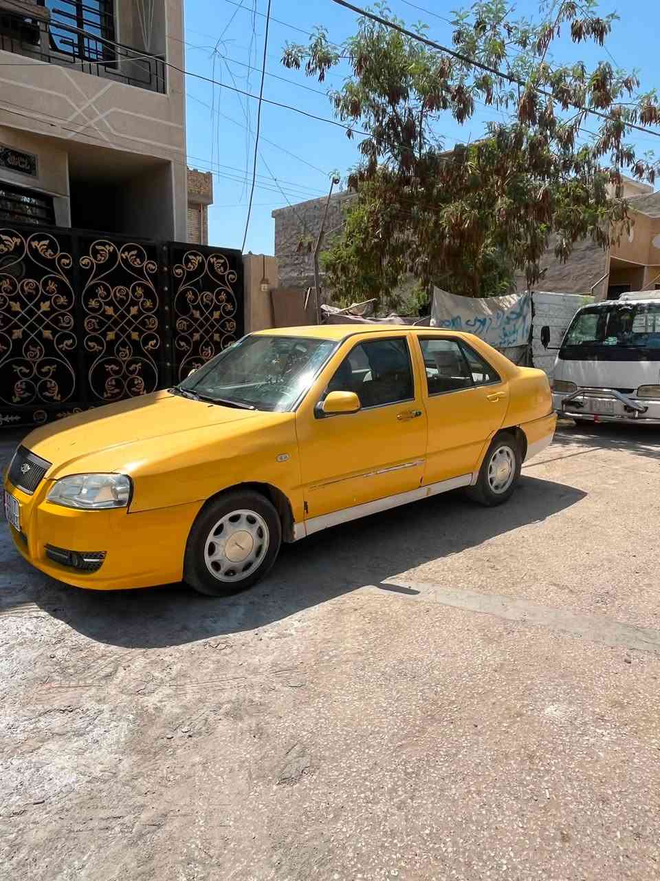 شيري كوين ١١  رقم  بغداد انكليزي الجديد مكينه بلاديه  بدون صرف مصفره هيئه وغرامات  موقع السياره بالدوره سعرها ٢٥ ورقه وبيها مجال رقم التواصل :***********
