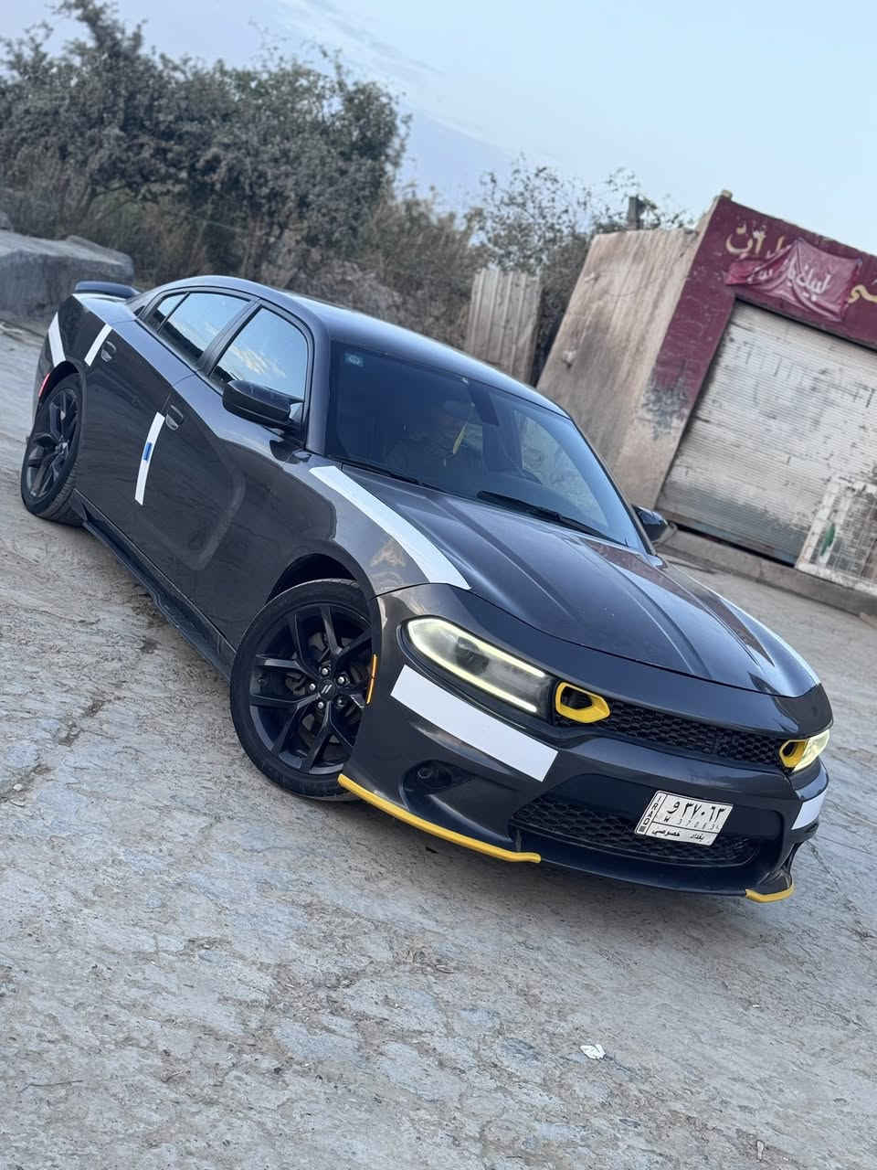 اسلام عليكم
للبيع دوج جارجر 2021 اصل وارد امريكي فول بدون فتحه السياره اصل ما محدثه بلاد ما ملعوب بيها محرك 6 سلندر 3600 تبريد ثلج  صدر توني مسوي 

بيها من امريكا حادثها جاملغ وبنيد. وجاملغ الأيمن مفتوح بدون صبغ. بيها تعديل بل فخذه سبب الحادث  جدا بصيط موجوده صور الحادث  

ماشيه 83 كيلو فقط  

الباقي كفاله. بسمي تحويل مباشر 

السعر  193. ورقه فقط  

مكاني بابل_المدحتيه  

الاستفسار /***********
