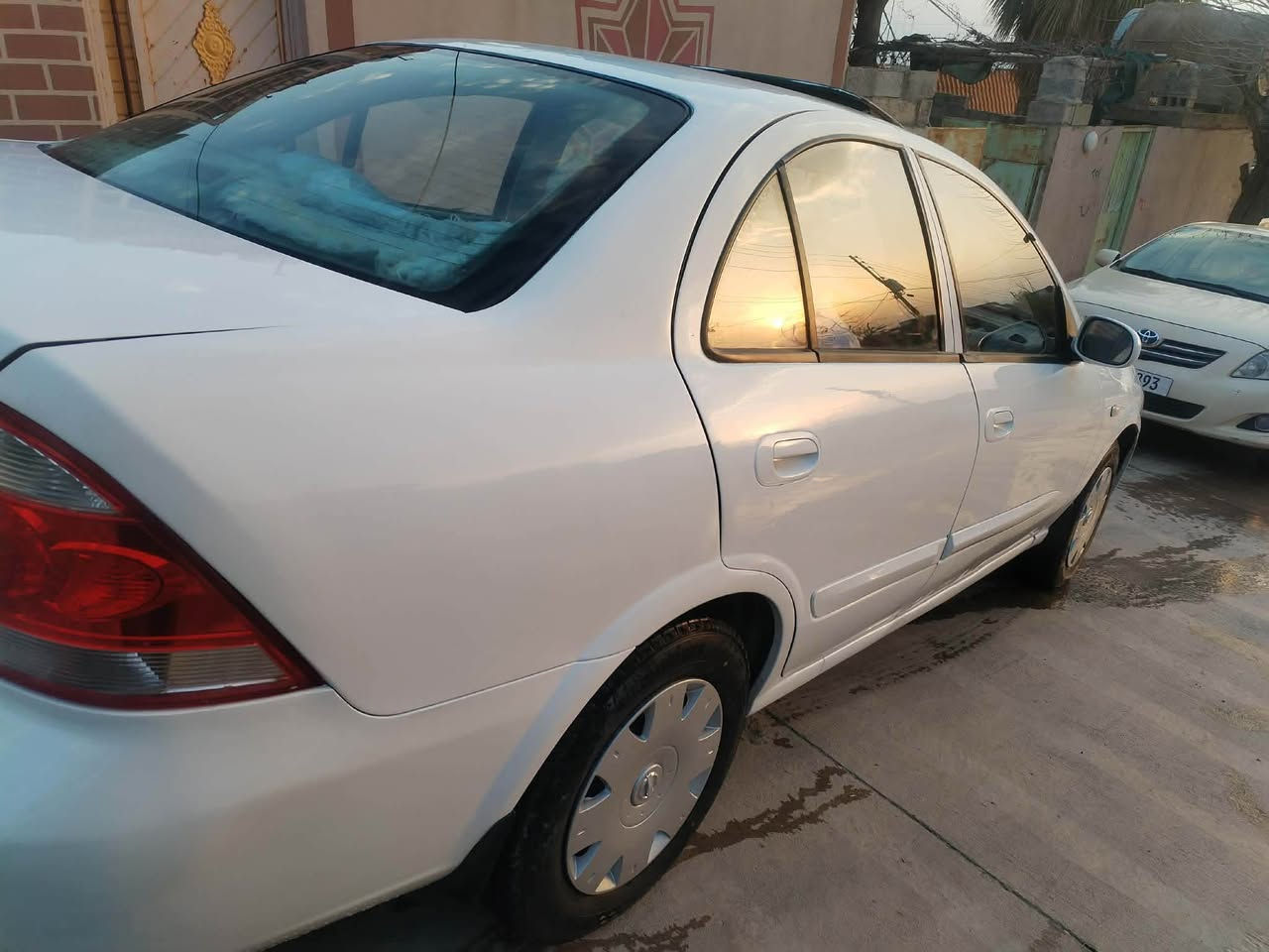 نیسان سەنی مۆدێل 2009
چوار جام کارەبا گێڕ تۆماتیک
چوارتایەی تازەی لە ژێرە
سڵایدە
سەیارەکە حیزام بۆیاخە لەسەر ساخی
ڕەقەمو سەنەویە
تەحویل ناکری ساحیب سەنەوی مردوە
گۆڕینەوەیش ئەکەم لەسەر دڵ گرتن
سعری ٦٧ گەڵا
گەرموشتەریت تەلەفون بکە
***********
*********** حلبجة, السليمانية
