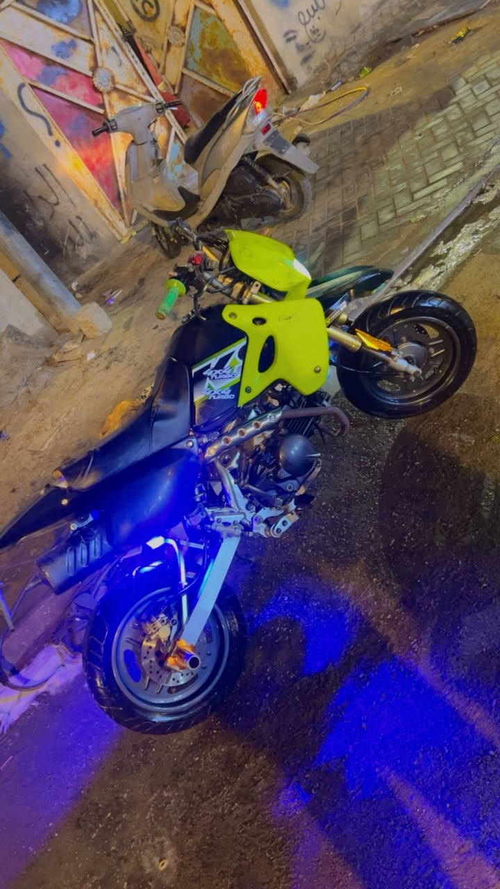 مكلف بل نشر  سعرر اتصل عله رقم  
دراجه كلهه بلاد من طول لطول 

‭0771 707 5889‬
