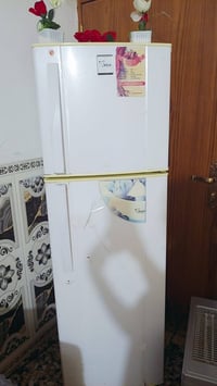 ثلاجه • للبيع