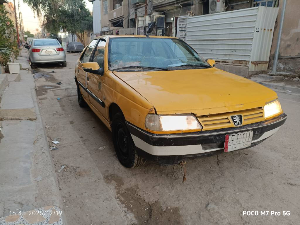 السلام عليكم بيجو  Glx2010  405رقم بغداد الماني محور مكينه كورلا الحديث كير اوتماتيك   تبريد شغال ابيع بس  تحويل هيئه وغرامات على المشتري السعر 18ورقه قفل  للاتصال ***********مكان السياره بغداد قرب مرور الرستميه بغداد, العراق
