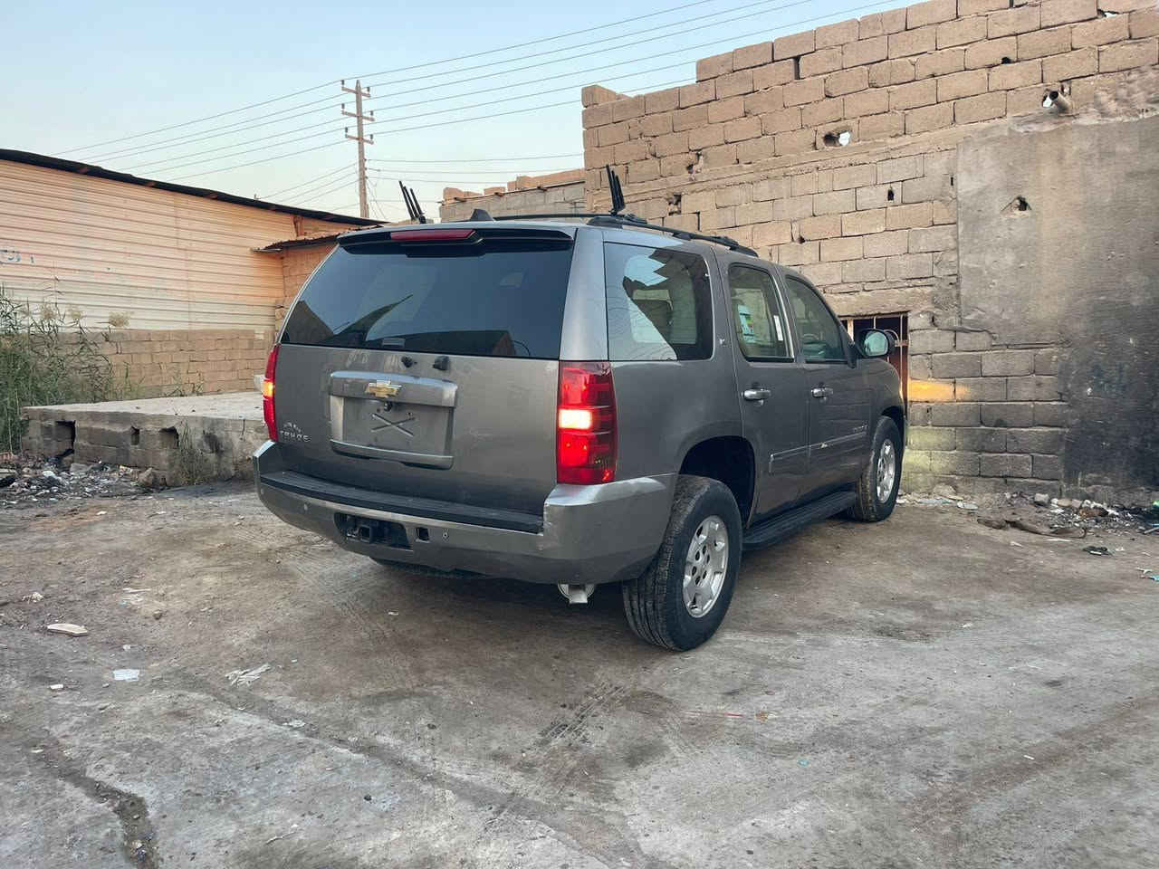 السلام عليكم تاهو 2007 رقم بصره بسمي مكفوله سياره جاهزه من كلشي شغل وطلع وين مايعجبك سعر 170 مكاني بصره ابوالخصيب ***********
