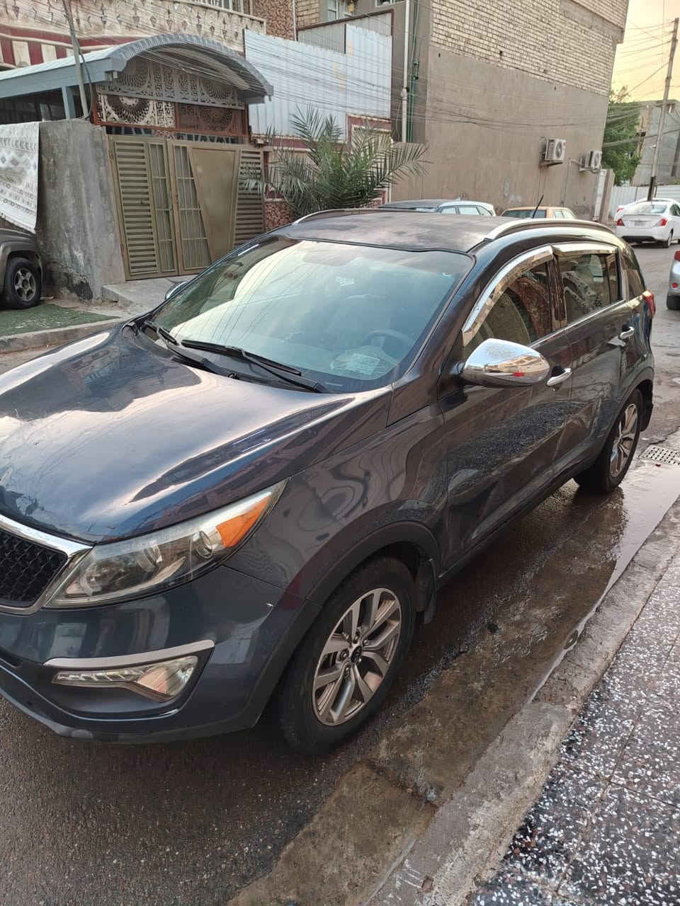 السلام عليكم
للبيع كيا سبورتج 2016 GDI رقم بغداد 
وارد أمريكي
حجم المحرك 2400
تبريد ثلج
ماشية 121 ألف
السيارة باسمي واستخدام بيت

ضررها بأمريكا من الخلف
وبالعراق صار بيها ضرر أمامي
القمارة بيها جراد
السيارة بحالة جيدة
السنوية تنتهي 2029

كلشي مذكور بالسونار
تاريخ السونار 2026/5/23

السعر ( 125 ورقة ) قابل للتفاوض
موبايل :  ***********
العنوان : بغداد / البلديات
