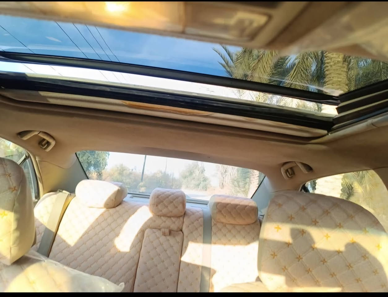 السلام عليكم للبيع كامري 2008خليجي فول مواصفات فتحه طكتين برده كهربائي بلاديه كشن كهرباء تحكم ستيرن حساسات كامره وشاشة كامره تبريد قطعتين وسياره بسمنه مشروع وطني حادثه جاملغ ايمن خلفي وصوره موجوداد قبل الحادث وبعد الحادث المكان النجف الاشرف السعر 100وبيه مجال  للأستفسار مراسلتنه على ***********او على الخاص
